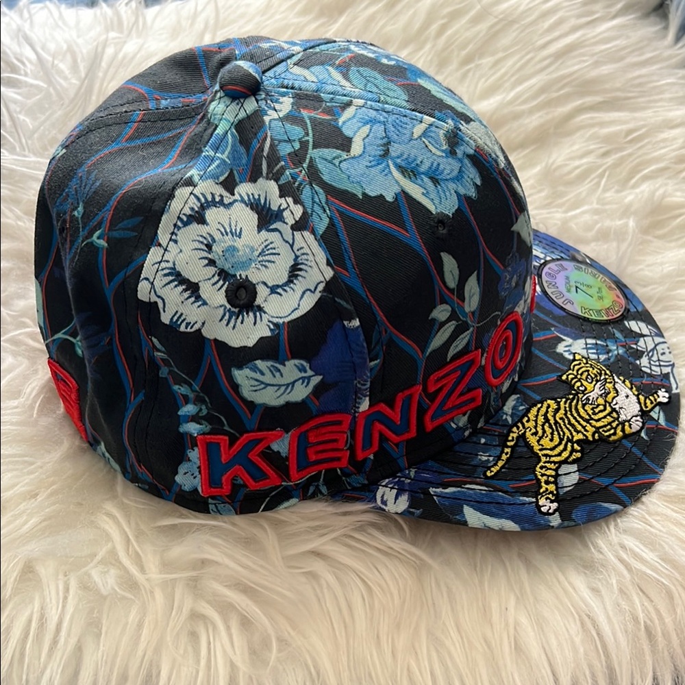 Kenzo Jungle Print Cap in Black and Blue - Picture 2 of 8